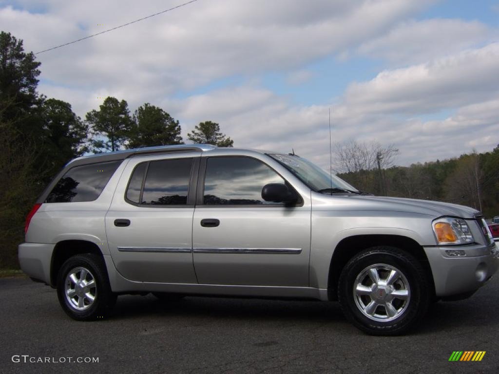 2005 Envoy XUV SLT - Liquid Silver Metallic / Light Gray photo #1