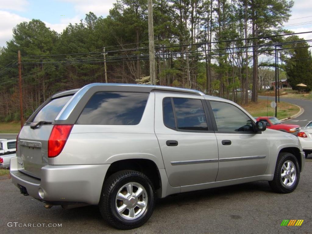 Liquid Silver Metallic 2005 GMC Envoy XUV SLT Exterior Photo #47277603