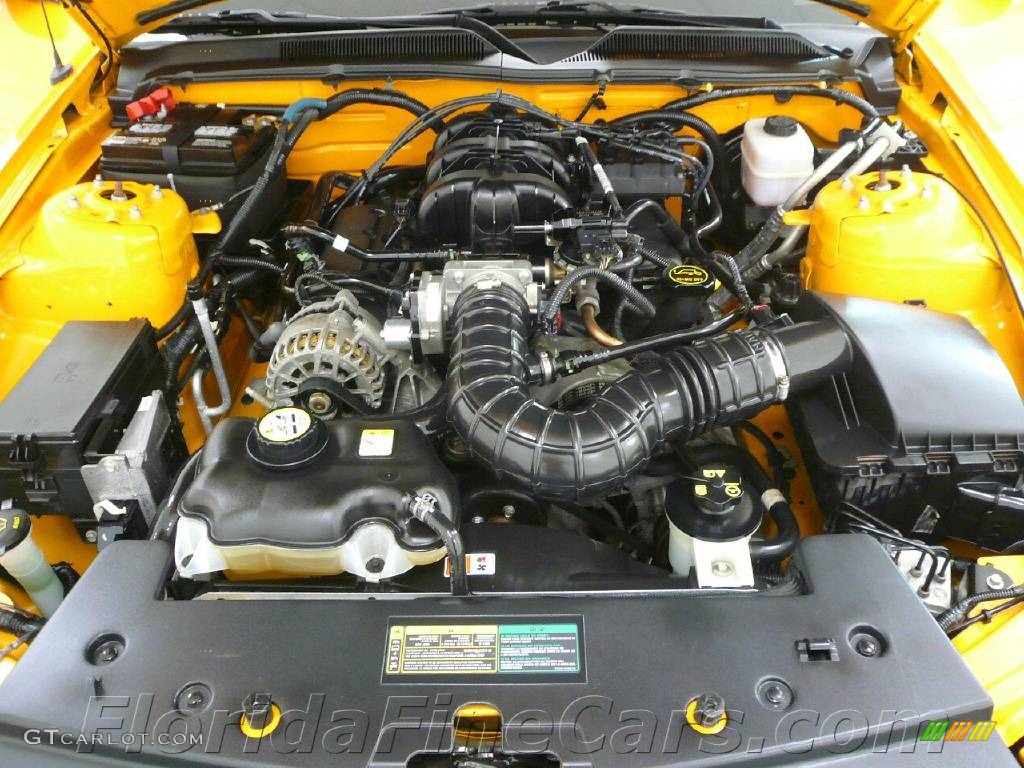 2007 Mustang V6 Premium Convertible - Grabber Orange / Dark Charcoal photo #10