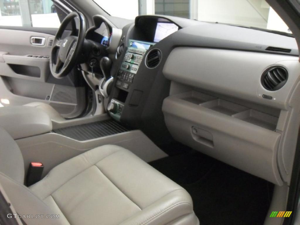 2011 Honda Pilot Touring Gray Dashboard Photo #47279505