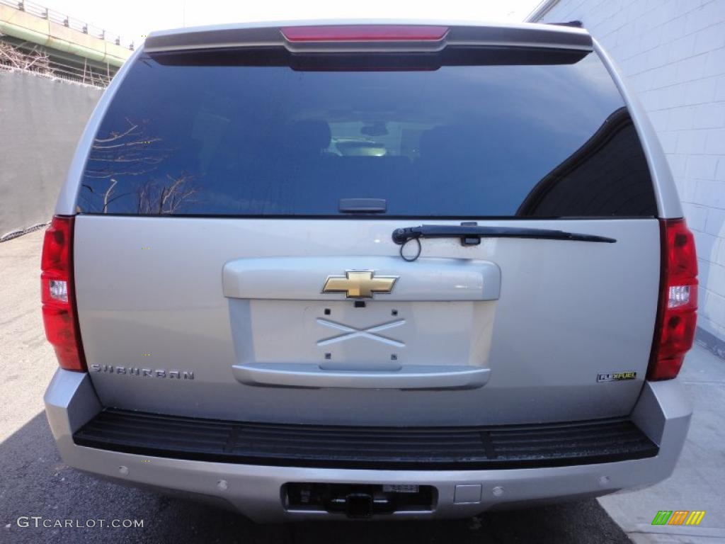 2007 Suburban 1500 LTZ 4x4 - Silver Birch Metallic / Ebony photo #5