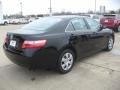 Black - Camry LE Photo No. 7