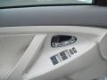 Super White - Camry LE Photo No. 12