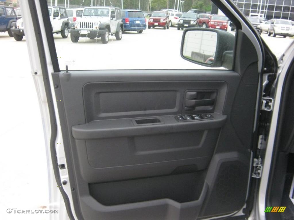 2011 Ram 1500 ST Quad Cab - Bright Silver Metallic / Dark Slate Gray/Medium Graystone photo #15