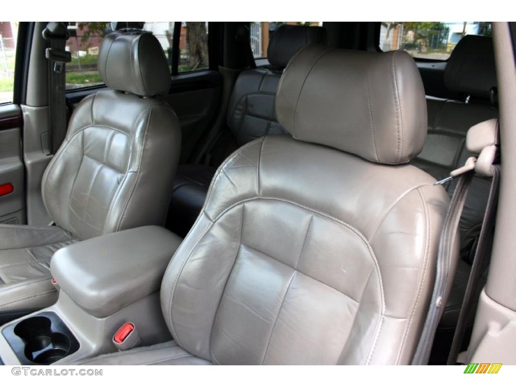 2001 Grand Cherokee Limited 4x4 - Silverstone Metallic / Agate/Light Taupe photo #36
