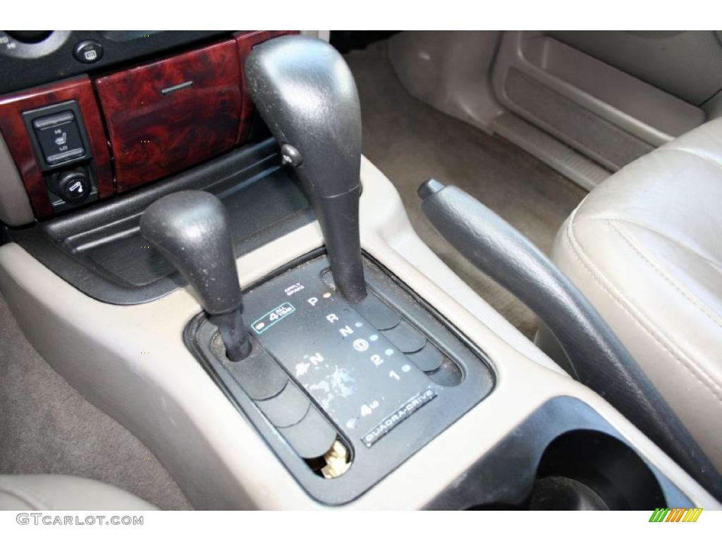 2001 Grand Cherokee Limited 4x4 - Silverstone Metallic / Agate/Light Taupe photo #67