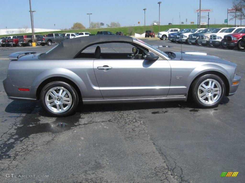 2007 Mustang GT Premium Convertible - Tungsten Grey Metallic / Dark Charcoal photo #4