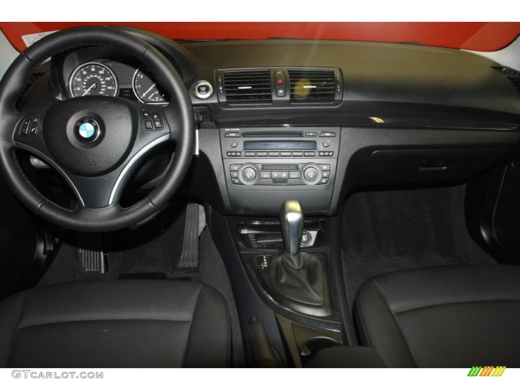 2009 BMW 1 Series 128i Coupe Black Dashboard Photo #47289411