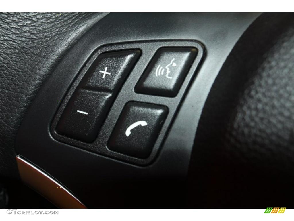 2009 BMW 1 Series 128i Coupe Controls Photo #47289423