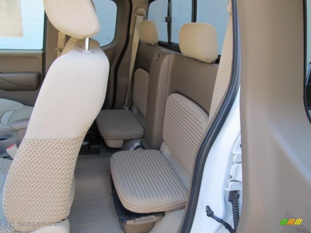 Desert Interior 2007 Nissan Frontier SE King Cab 4x4 Photo #47290710