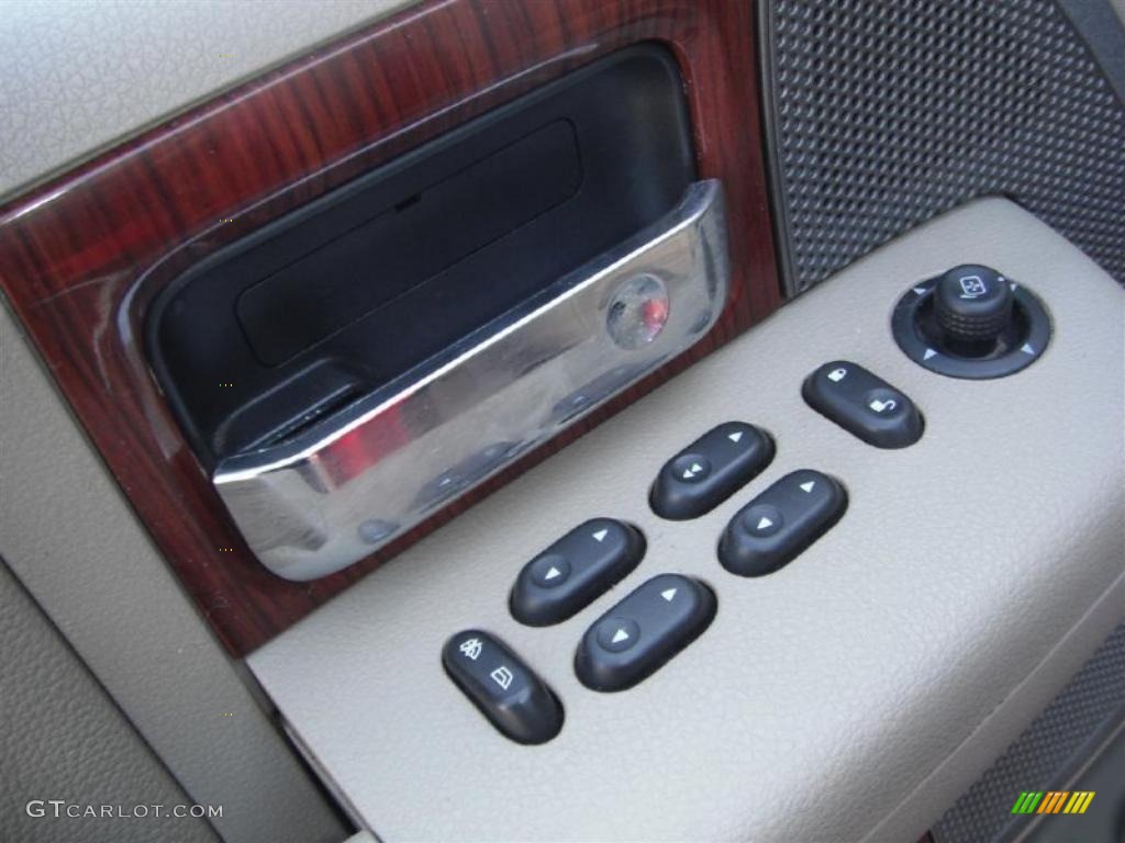 2006 F150 Lariat SuperCrew 4x4 - Bright Red / Tan photo #17