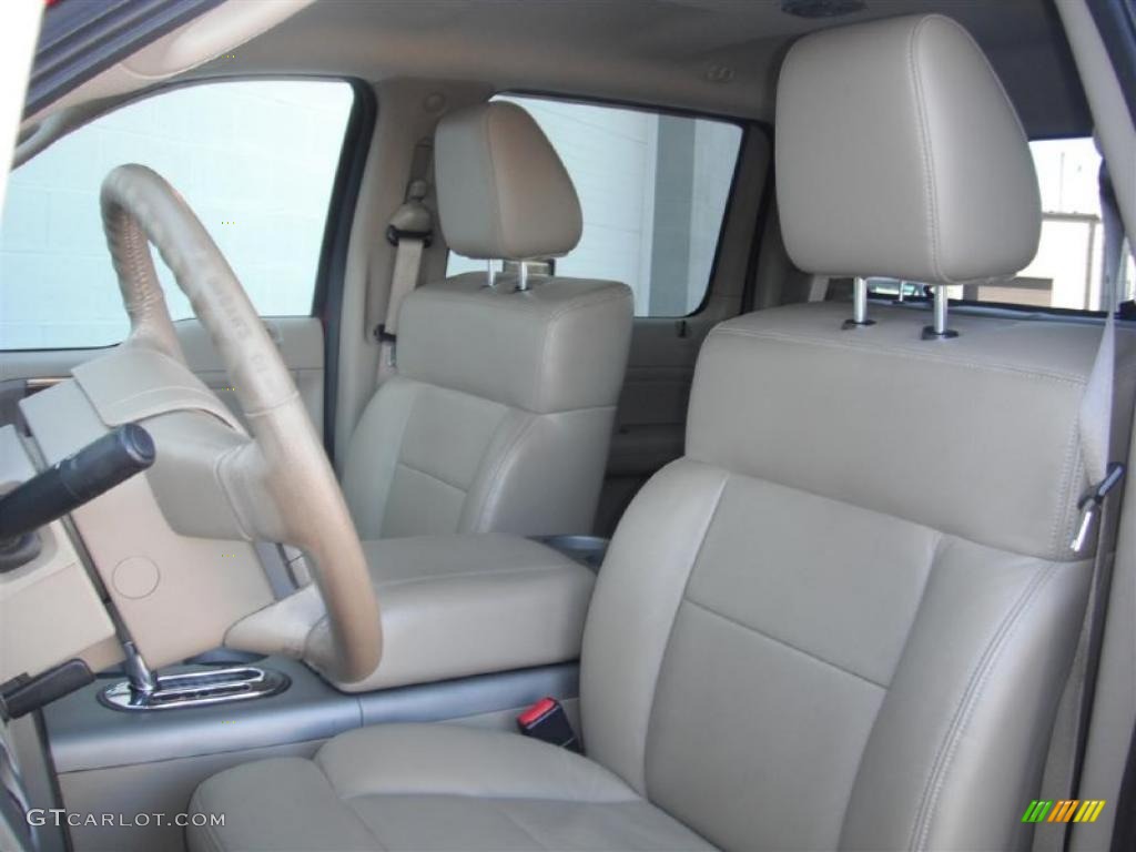 2006 F150 Lariat SuperCrew 4x4 - Bright Red / Tan photo #23