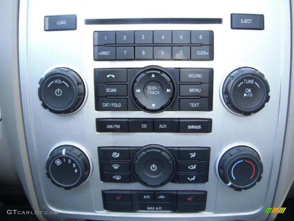 2009 Mercury Mariner Premier V6 Controls Photo #47293433