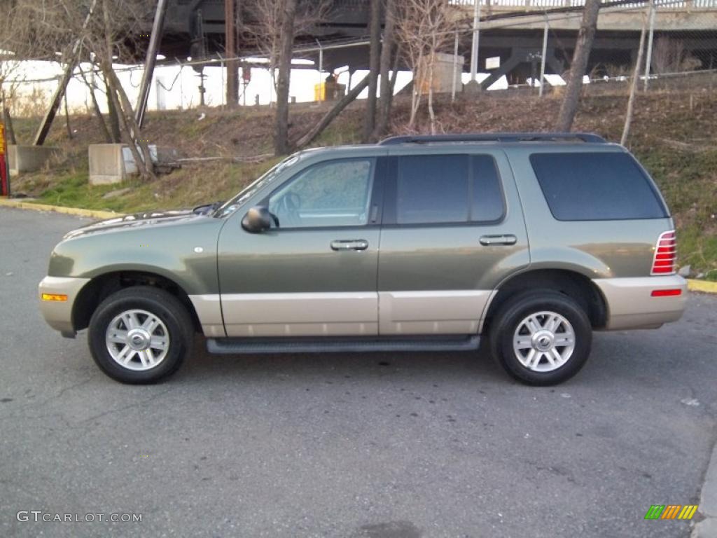 2004 Mountaineer AWD - Estate Green Metallic / Medium Dark Parchment photo #2