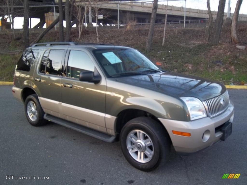 2004 Mountaineer AWD - Estate Green Metallic / Medium Dark Parchment photo #3