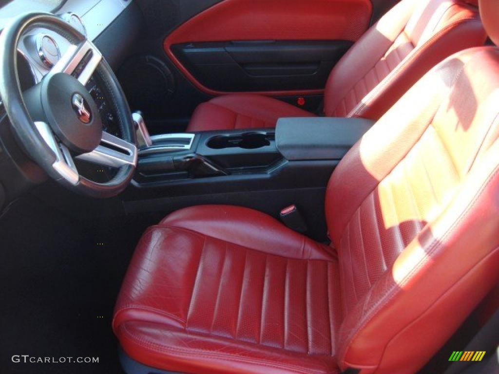 Red/Dark Charcoal Interior 2006 Ford Mustang V6 Premium Coupe Photo #47294873