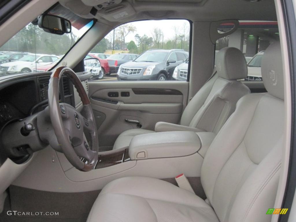 Shale Interior 2004 Cadillac Escalade EXT AWD Photo #47295725