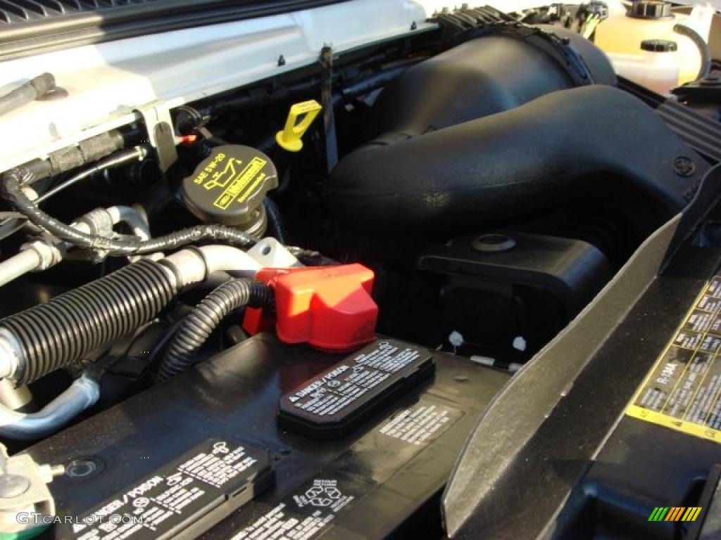 2010 Ford E Series Van E350 XLT Passenger Extended Engine Photos