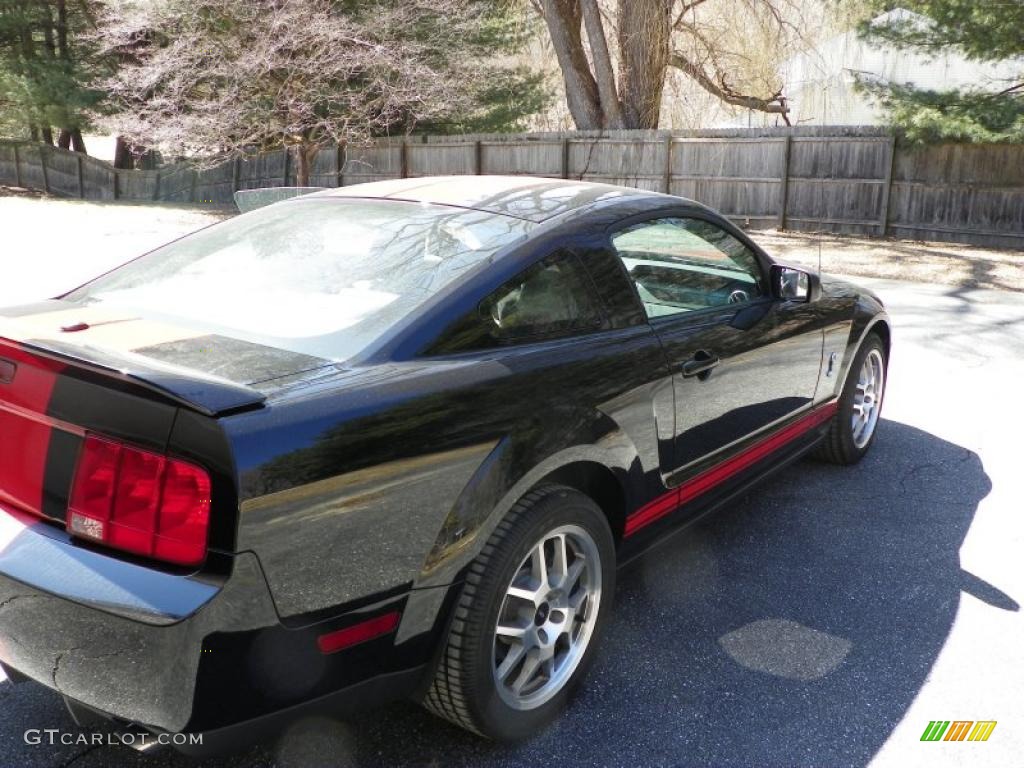 2007 Mustang Shelby GT500 Coupe - Black / Black/Red photo #4