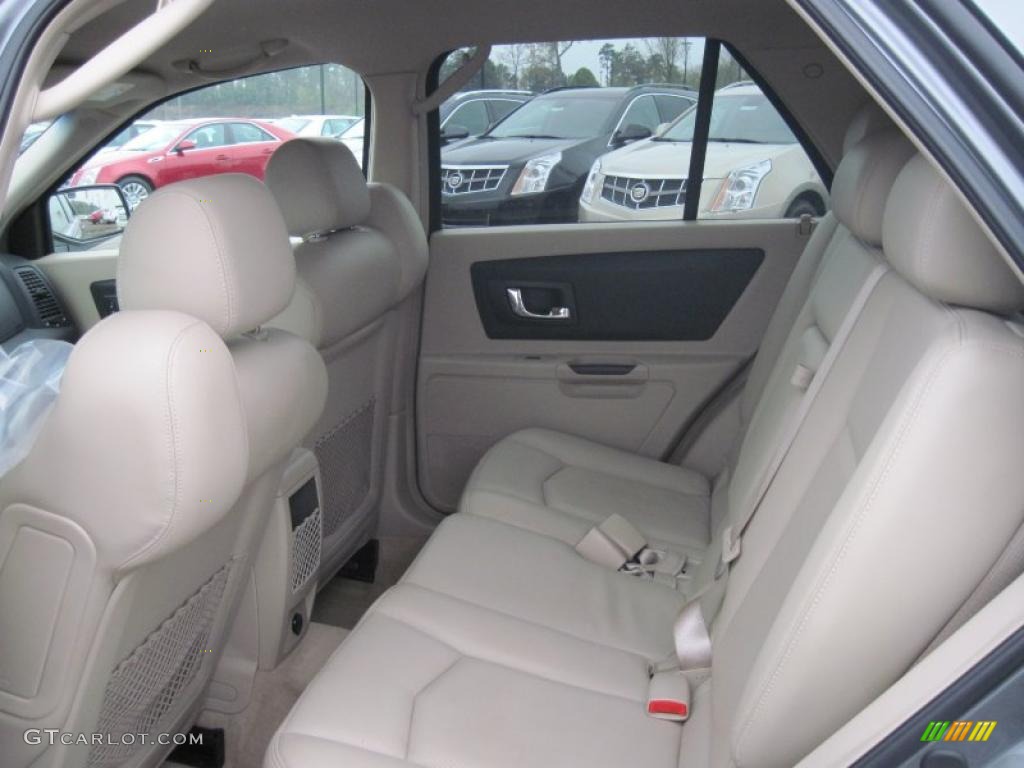 Light Neutral Interior 2005 Cadillac SRX V6 Photo #47296784