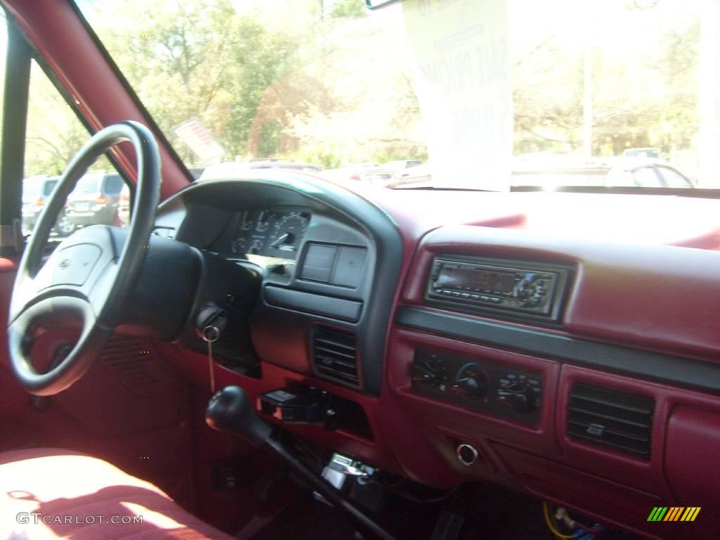 1997 F350 XL Regular Cab 4x4 - Vermillion Red / Red photo #16