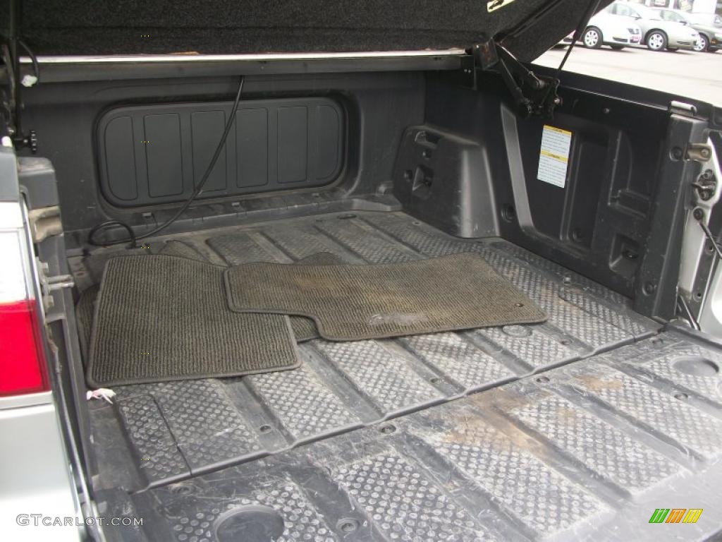 2004 Baja Sport - Monterey Silver Metallic / Dark Gray photo #11