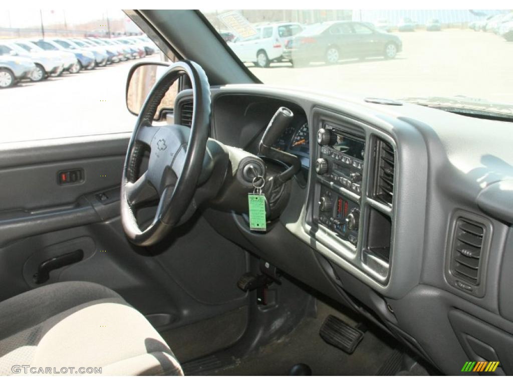 2005 Silverado 1500 Z71 Extended Cab 4x4 - Sport Red Metallic / Medium Gray photo #19