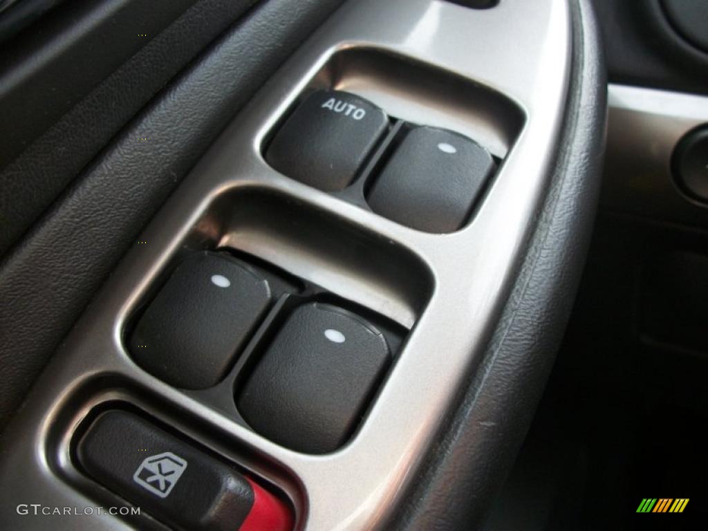 2006 Chevrolet Malibu SS Sedan Controls Photo #47302736