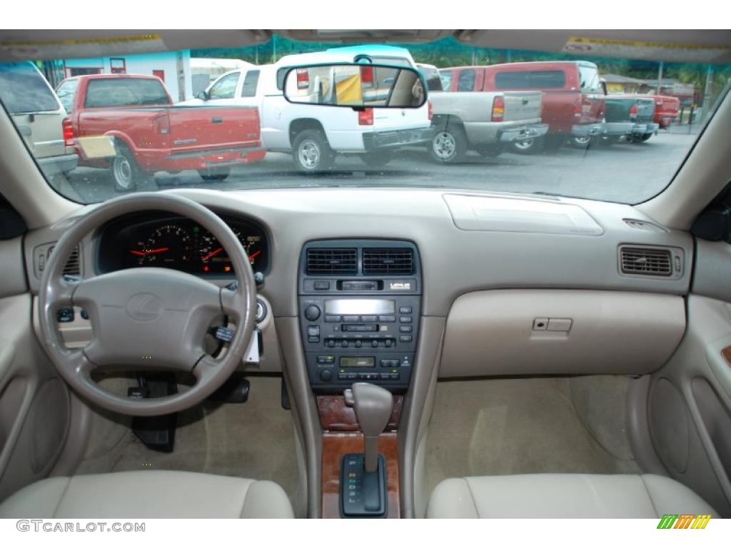 1998 ES 300 - Dark Green Metallic / Beige photo #10