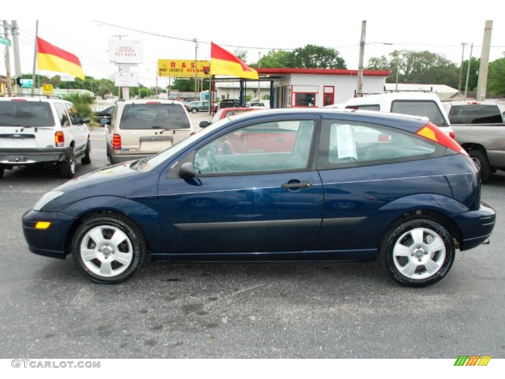 Twilight Blue Metallic 2003 Ford Focus ZX3 Coupe Exterior Photo #47303150