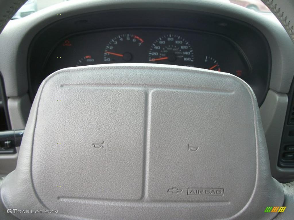 1996 Impala SS - Dark Cherry Metallic / Gray photo #13