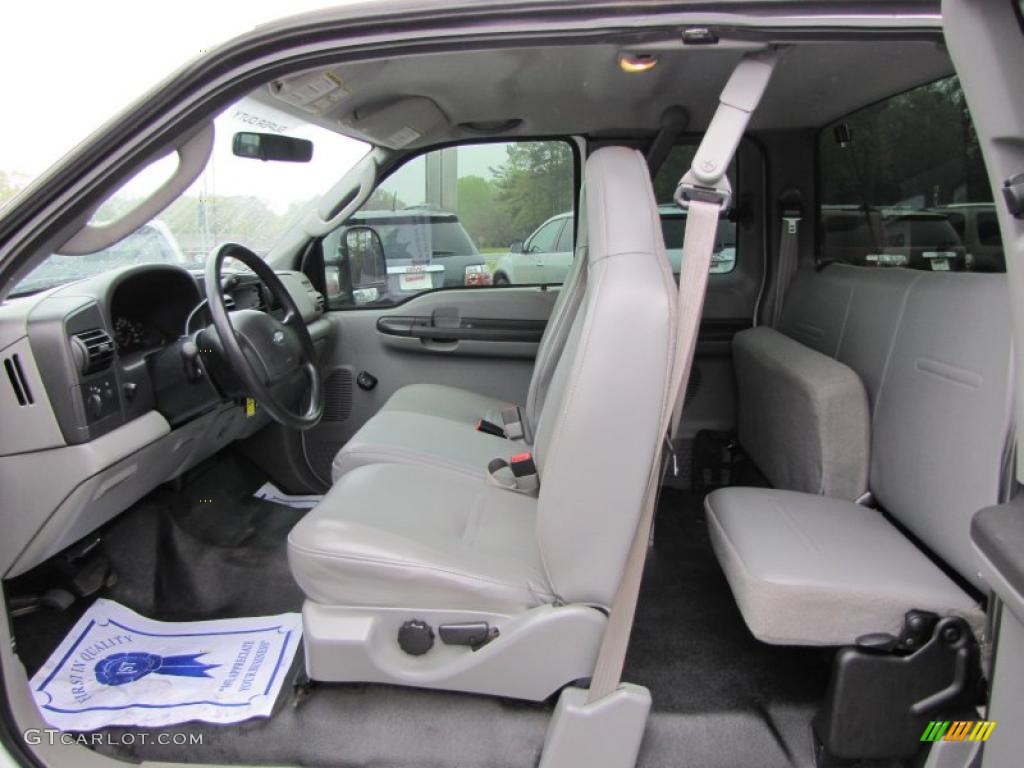 Medium Flint Interior 2006 Ford F250 Super Duty XL SuperCab 4x4 Photo #47304401