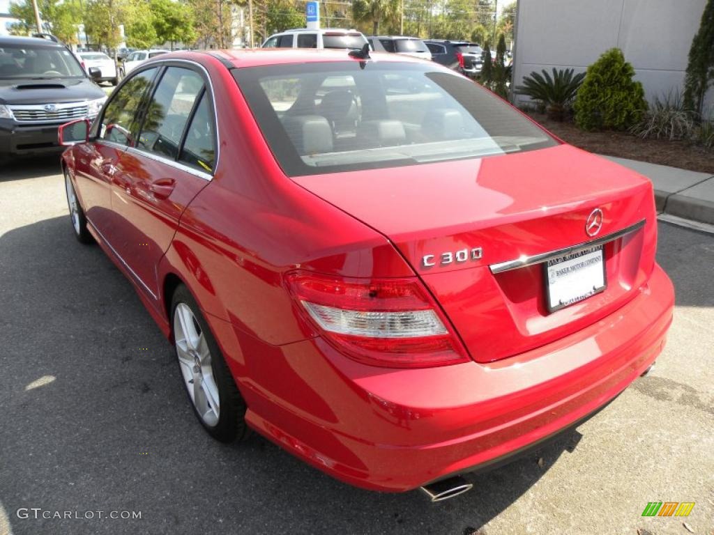 2010 C 300 Sport - Mars Red / Black photo #16