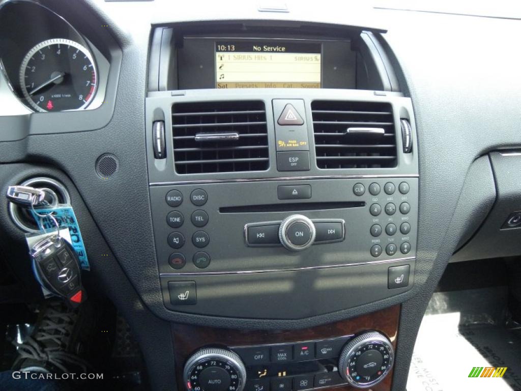 2010 Mercedes-Benz C 300 Sport Controls Photo #47304614