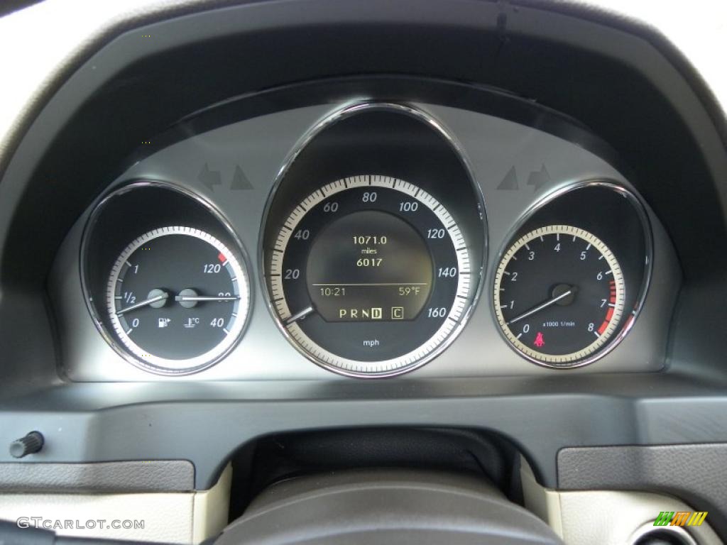 2010 Mercedes-Benz C 300 Sport Gauges Photo #47304989