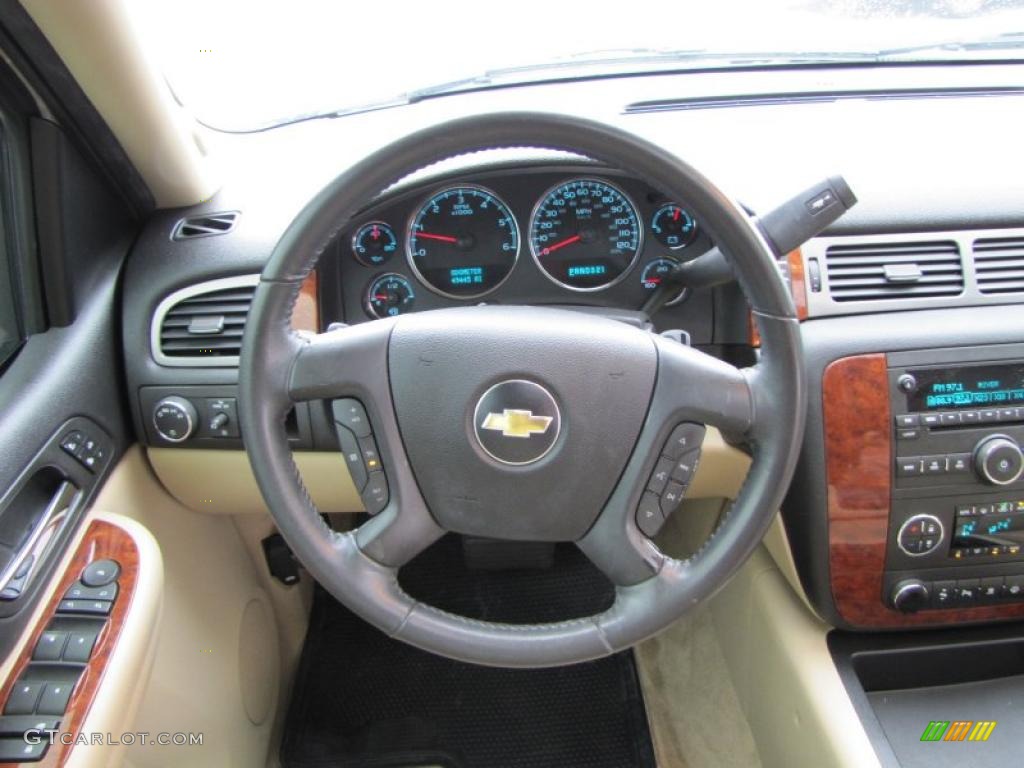 2008 Chevrolet Suburban 1500 LT Light Cashmere/Ebony Steering Wheel Photo #47305592