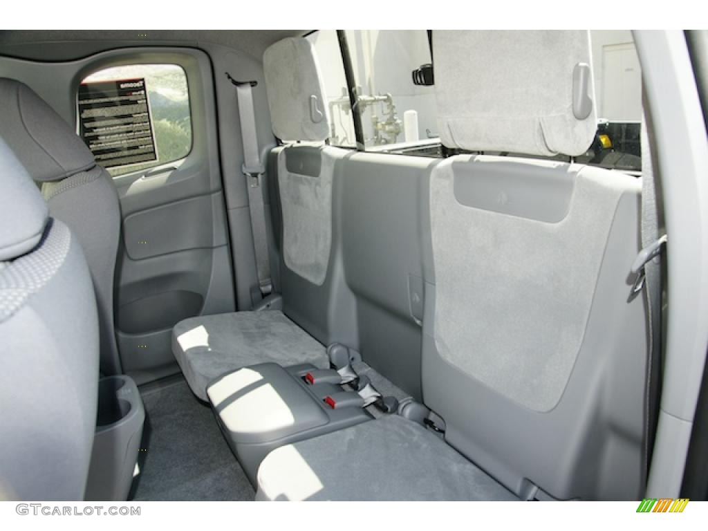 Graphite Gray Interior 2011 Toyota Tacoma Access Cab 4x4 Photo #47306129