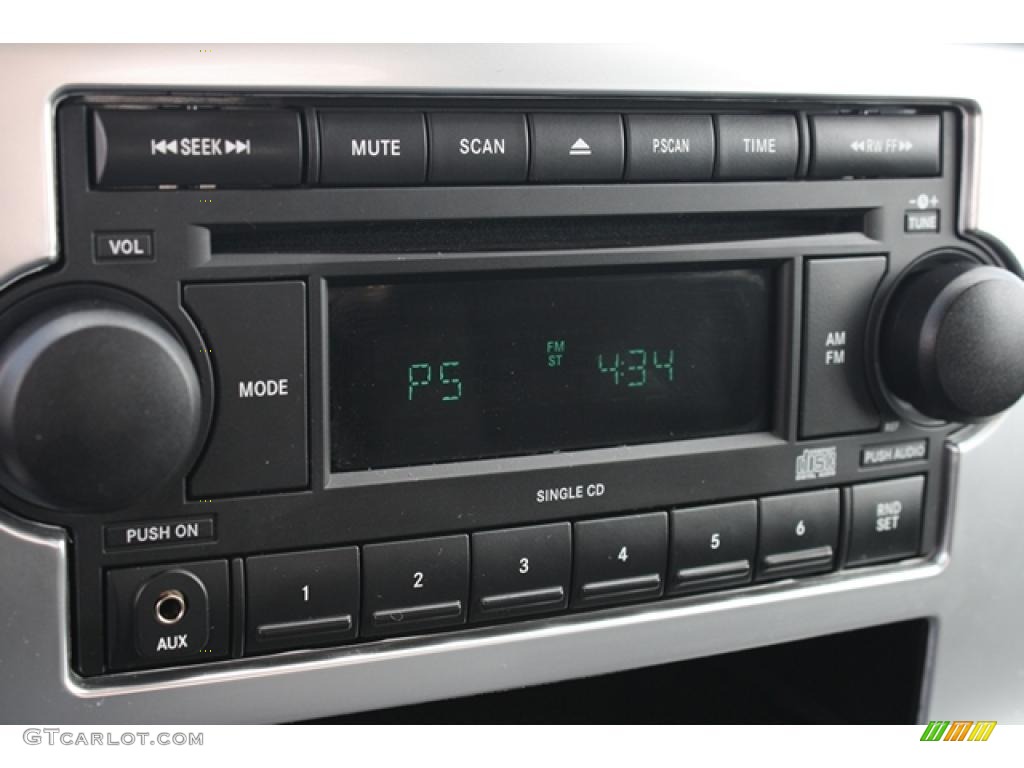 2009 Dodge Ram 2500 SXT Mega Cab 4x4 Controls Photo #47306852