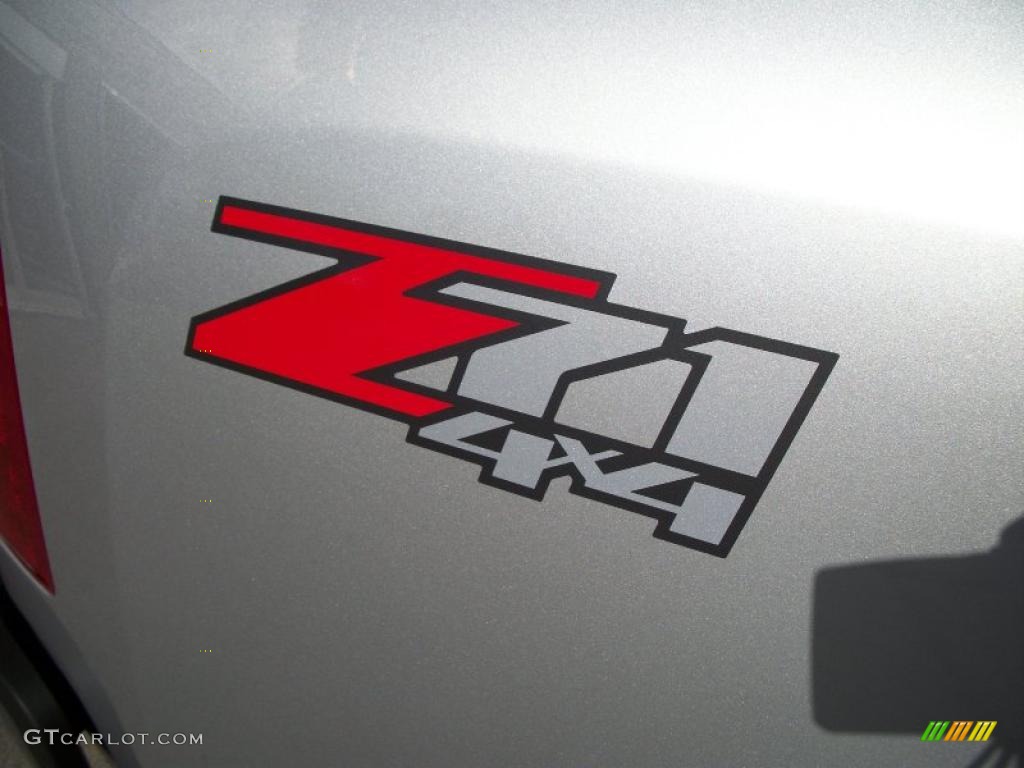 2011 Chevrolet Silverado 2500HD LTZ Crew Cab 4x4 Marks and Logos Photo #47307110