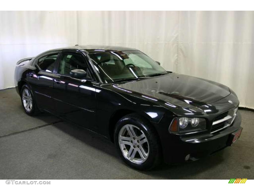 2006 Charger SXT - Brilliant Black Crystal Pearl / Dark Slate Gray/Light Graystone photo #1