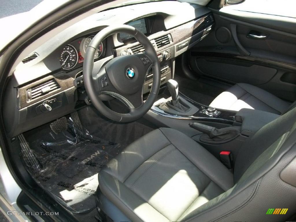 Black Interior 2011 BMW 3 Series 328i xDrive Coupe Photo #47309000