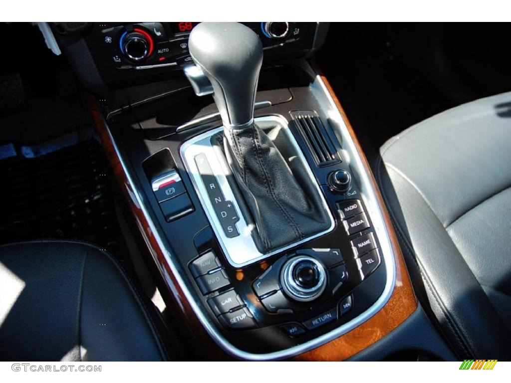 2010 Q5 3.2 quattro - Brilliant Black / Black photo #25