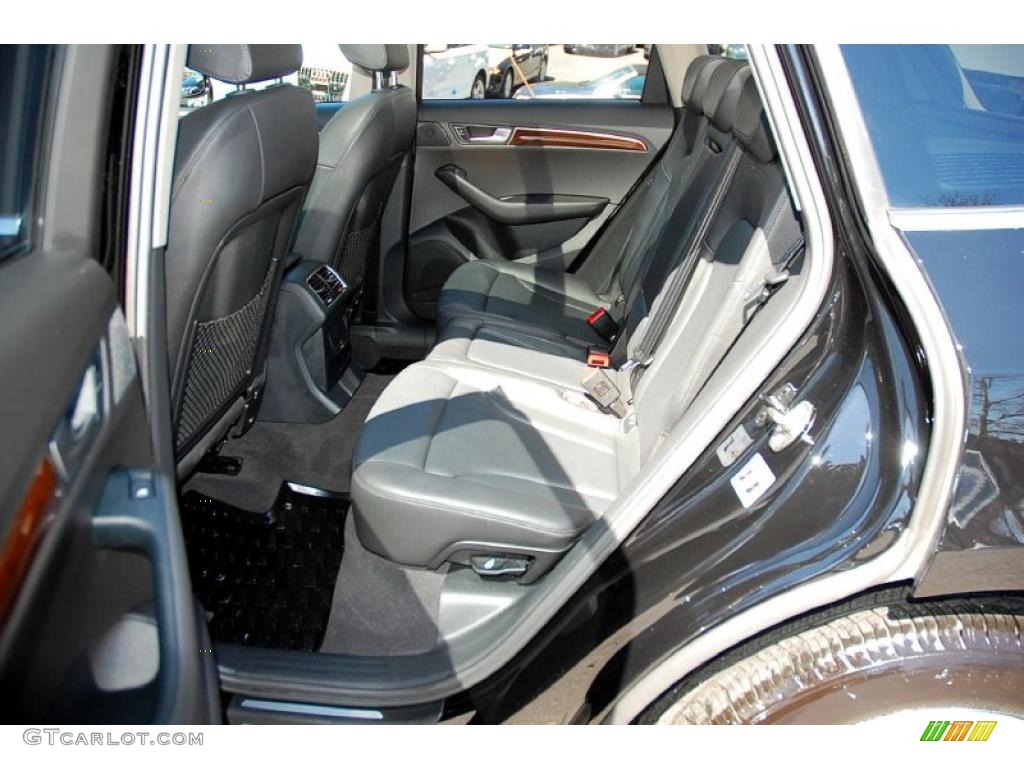 2010 Q5 3.2 quattro - Brilliant Black / Black photo #28