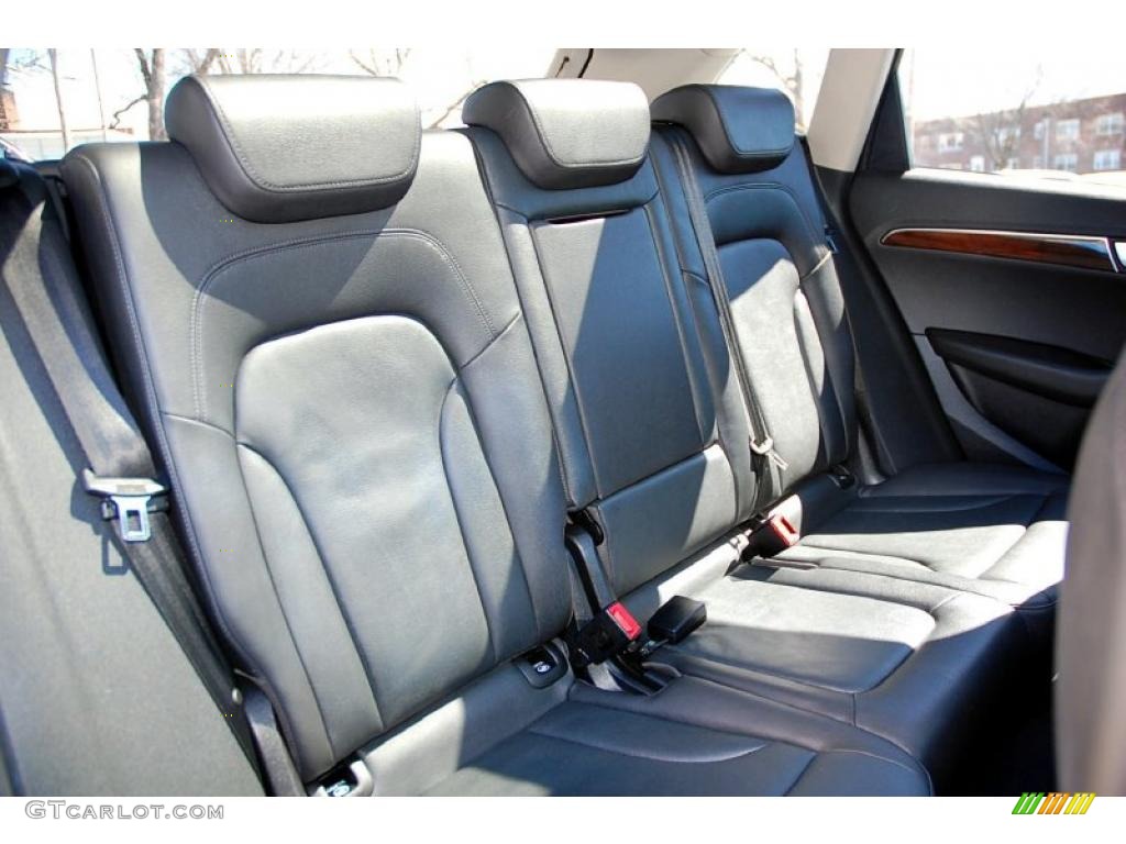 2010 Q5 3.2 quattro - Brilliant Black / Black photo #34