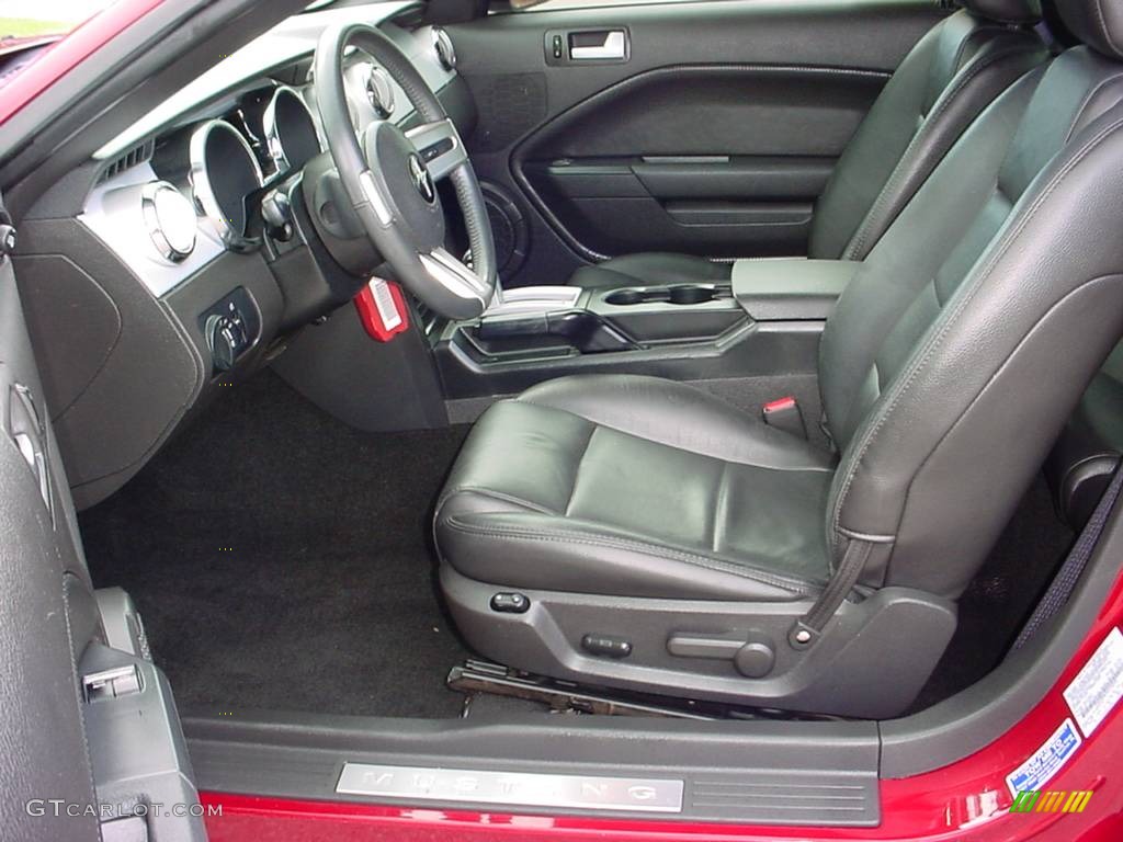 2006 Mustang V6 Premium Coupe - Redfire Metallic / Dark Charcoal photo #9