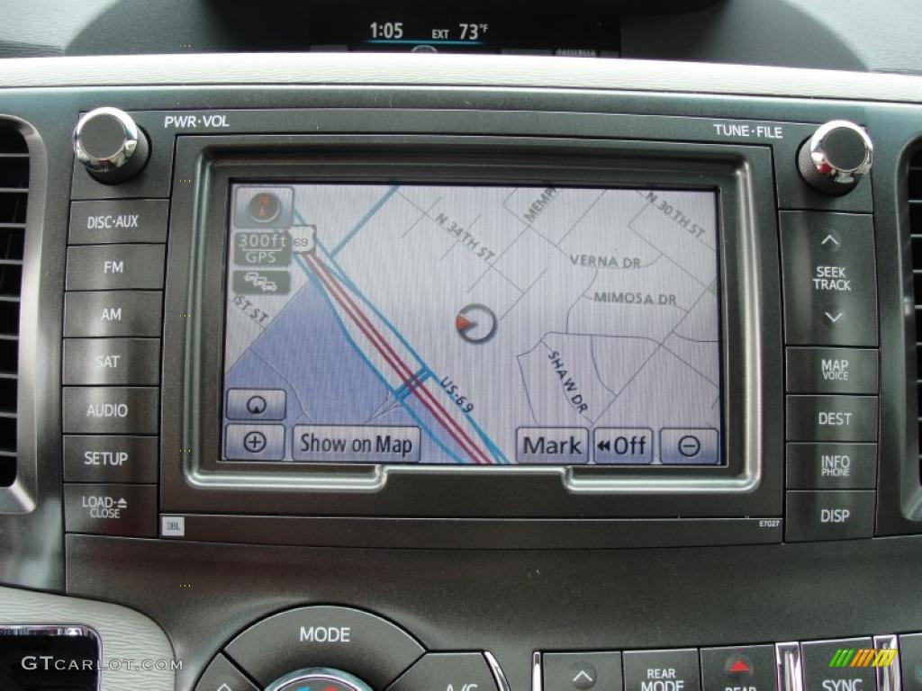 2011 Toyota Sienna XLE Navigation Photo #47313701