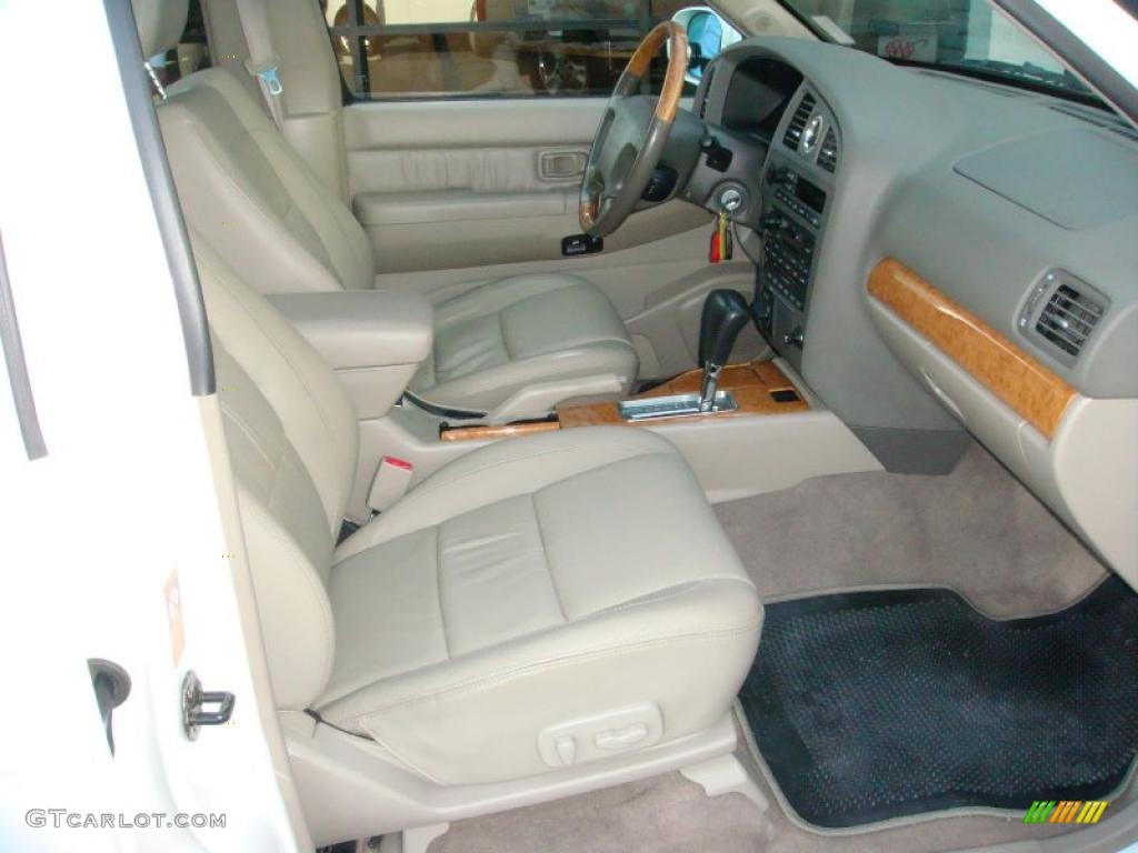 Stone Beige Interior 2001 Infiniti QX4 4x4 Photo #47314028