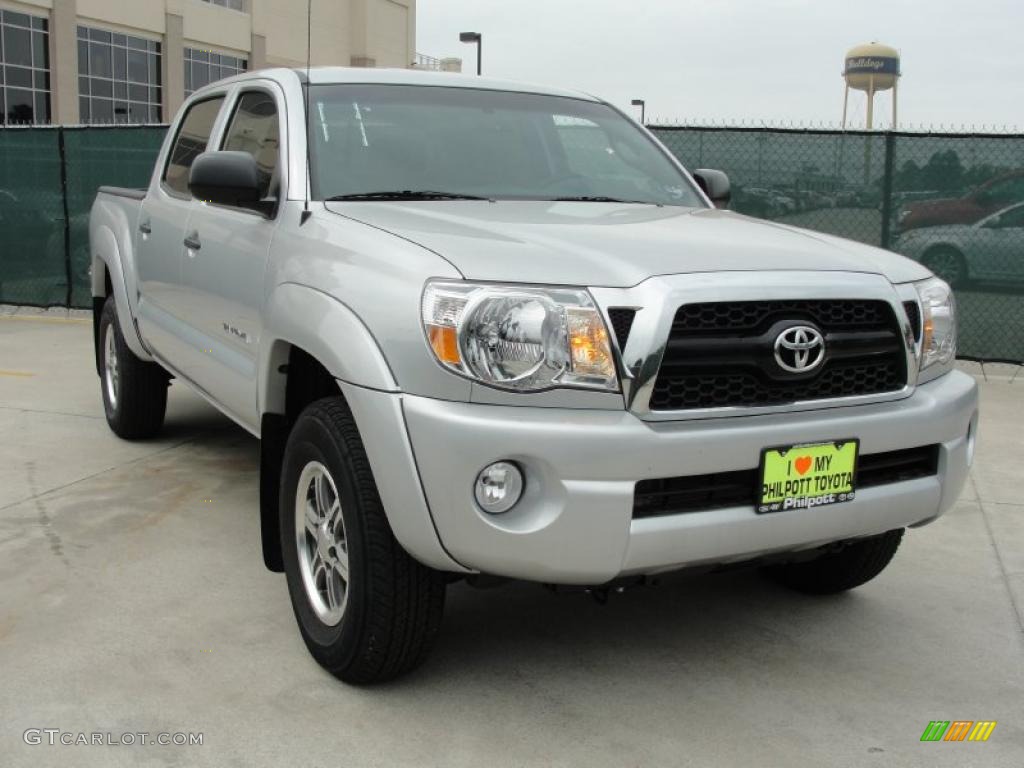 2011 Tacoma V6 SR5 PreRunner Double Cab - Silver Streak Mica / Graphite Gray photo #1