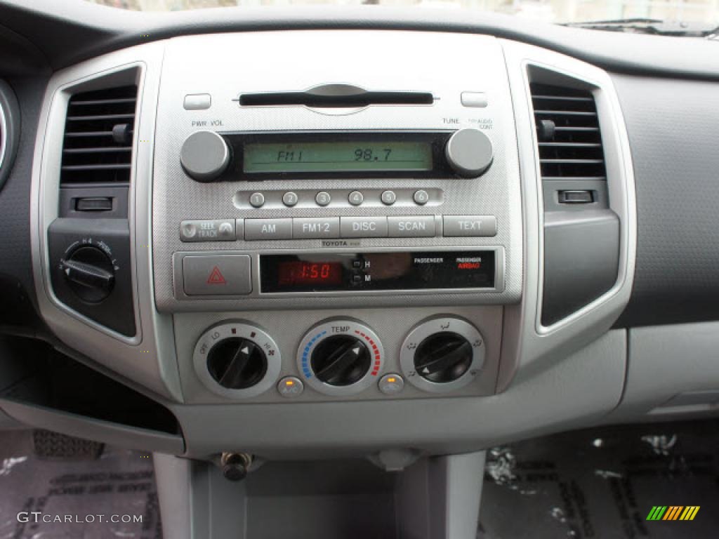2008 Toyota Tacoma V6 TRD Sport Double Cab 4x4 Controls Photo #47314976