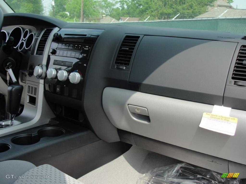 2011 Tundra Double Cab - Silver Sky Metallic / Graphite Gray photo #17